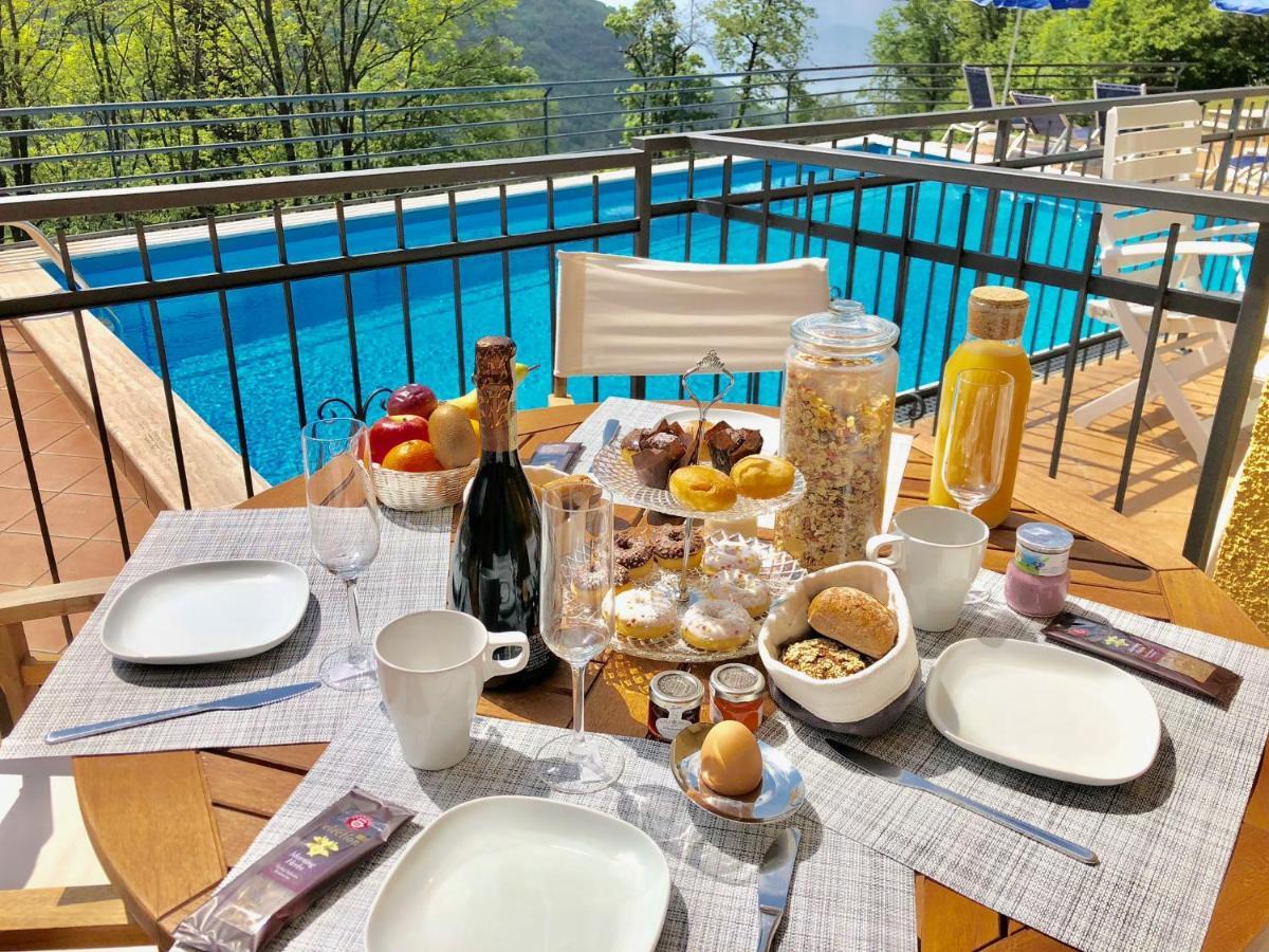 Residenza Ai Ronchi 1 2 6 Aparthotel Maccagno Luaran gambar