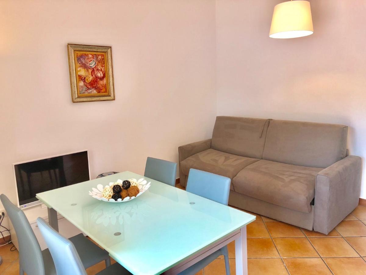 Residenza Ai Ronchi 1 2 6 Aparthotel Maccagno Luaran gambar